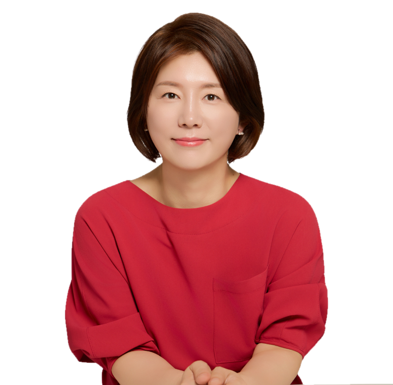 빨간 옷을 입은 최유현